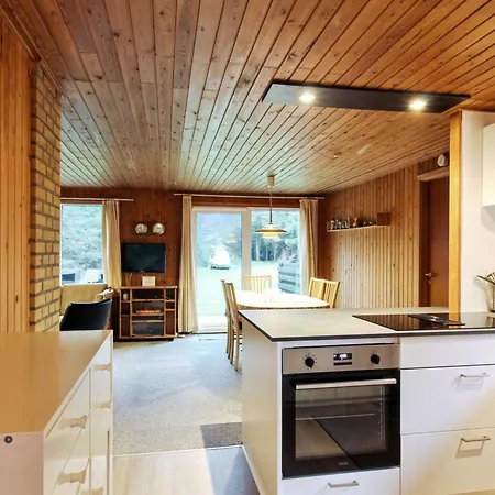 Holiday home Arie - 500m From The Sea In Nw Jutland By Interhome Lokken